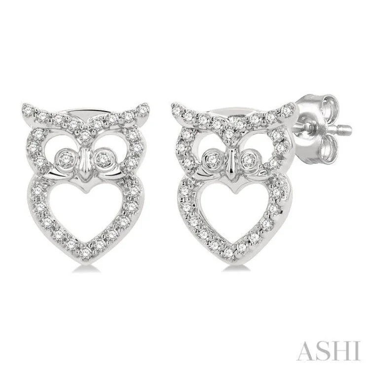 1/6 ctw Petite Owl Round Cut Diamond Fashion Stud Earring in 10K White Gold