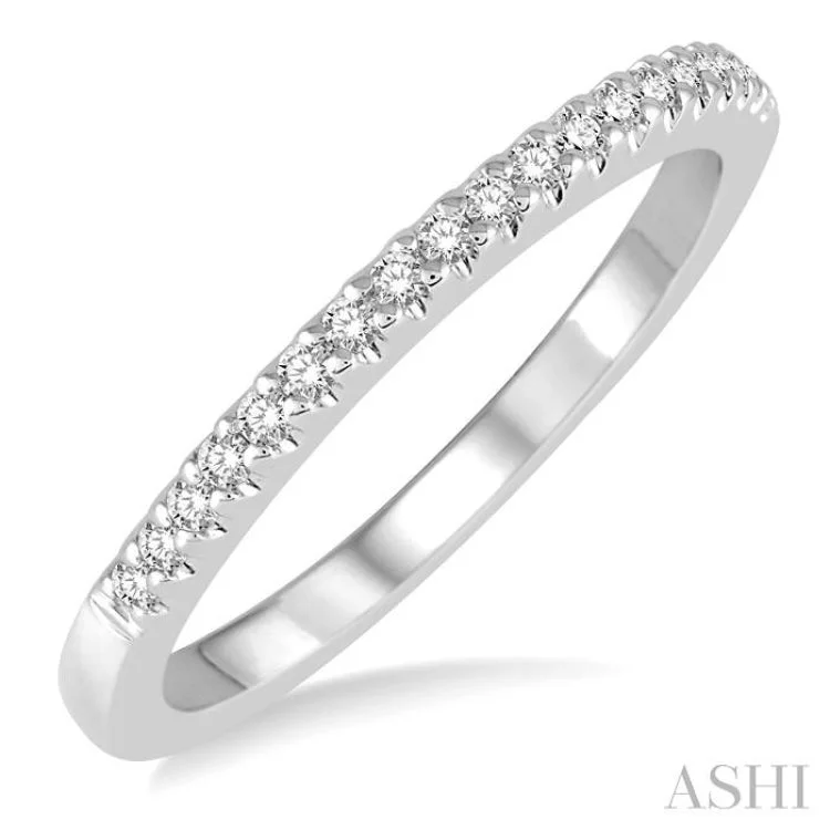 1/6 Ctw Round Cut Diamond Matching Wedding Band in 14K White Gold.